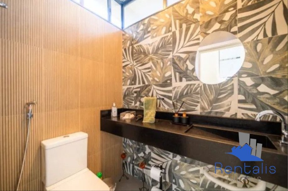 MARAVILHOSA CASA COM HABITE-SE NO AMOBB-13
